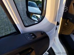 Citroen Jumper 33 BlueHDi 140 S&S PM-TM Furgon