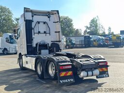 Volvo FH 13.500 Globetrotter 6x2 - Full air - I parkc...
