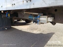 Schmitz Cargobull Curtainsider Mega Getränke