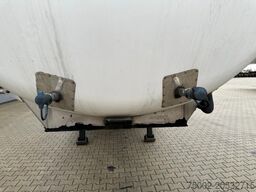 Feldbinder FOOD / LEVENSMIDDELEN / LEBENSMITTEL / 33.500L ...