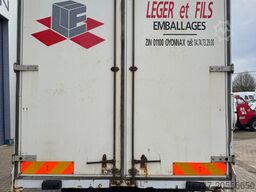 Mercedes-Benz **611D-FRENCH ORIGIN**