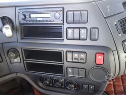 DAF XF 106.510 6x4 manual gear,drum brake rear