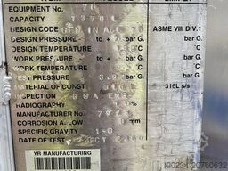 STAINLESS SERVICES LTD. 1,370 Litre