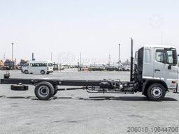 Hino FD 7