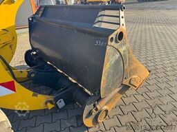 KOMATSU WA 100M-8E0 Radlader 8 Ton - 3931 H - 0,75m³