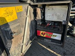 KOMATSU WA 100M-8E0 Radlader 8 Ton - 3931 H - 0,75m³