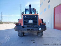 Doosan DL300
