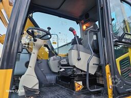 KOMATSU PW 148 - 8 Schnellwechsler