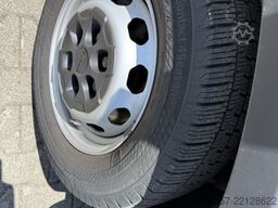 IVECO Daily 35S16V Klima, PDC, lang+hoch, MY24 neues m