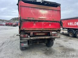 Fliegl Fahrzeugbau ass 372 Asphalt semi w/ Push off syste