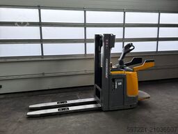 Jungheinrich ERC 214 KP Lithium res HP