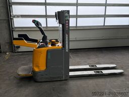 Jungheinrich ERC 214 KP Lithium res HP