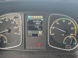 MERCEDES-BENZ Atego 1524 L 7.4 m Koffer LBW2t Seitentür Kamera