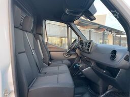MERCEDES-BENZ Sprinter 317 CDI 3665 9G Klima 360 MBUX