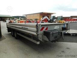 Müller-Mitteltal Tandemtieflader mit Rampen