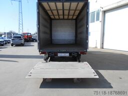 Isuzu P75 Centina + Sponda