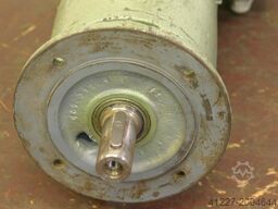 SEW-EURODRIVE RF40DT80N4