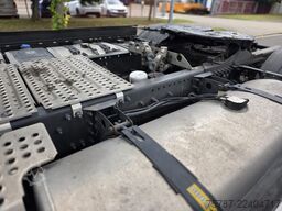 VOLVO FH 460 neues Modell, 2 Kreis-Hydr, Standklima