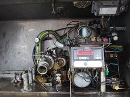 Mercedes-Benz SK 1722 FUELTANKTRUCK 13750 L STEELSPRINGS