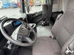 Mercedes-Benz AROCS 4142 8x4 HMF 4020 K6 + JIB FJ 600-K4