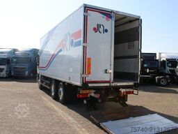 Iveco Stralis 310 + 6X2 EURO 5 + CARRIER  + LIFT