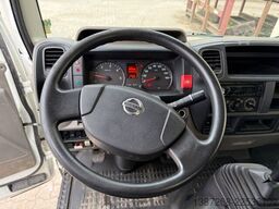 NISSAN Cabstar 32.12 Klubb K26 Arbeitsbühne /11.8 Meter