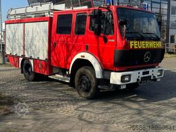 Mercedes-Benz 1222