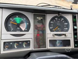 MAN 8.174 L2000 Pritsche+Plane+LBW DOKA