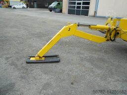 Teupen Leo 25 T Plus, Kettenbühne 25m