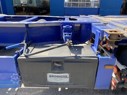 Broshuis 2Connect 2AKCC / 4 Axles / 3x Steering Axle / 2...