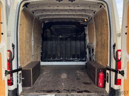 Renault Master **EURO 6B-BELGIAN VAN**