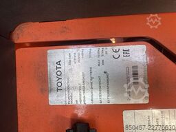 Toyota Toyota RRE140H (Positioner)
