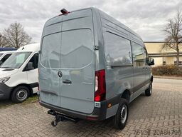MERCEDES-BENZ Sprinter 319 CDI 4x4 Pro Automatik LED L2H2 AHK