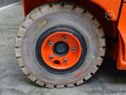 Linde E50HL-01 - TRIPLEX