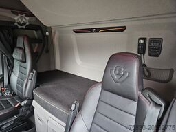 Scania S660 V8 6x2/4 / RETARDER / HYDRAULIC / FULL AIR