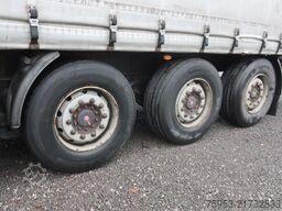 Kögel SN 24 Schiebeplane SAF