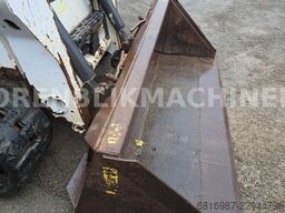 BOBCAT T590