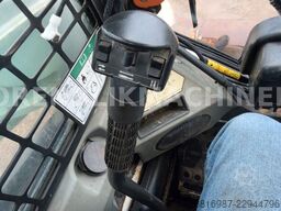 BOBCAT T590