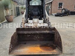 BOBCAT 753