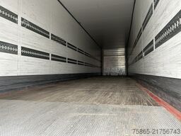 Schmitz Cargobull SCB S3B / Box Trailer / 2x Liftas / Schuifrem /...