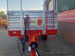 AGM Meststrooier 8 ton - Nieuw