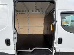 IVECO 35S16A8 V/P HI-Matic MAXI H3: 2,10 RFK