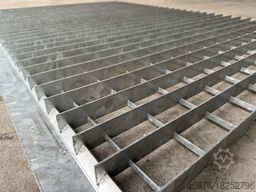 Eingelegtes Regalrost 1030x1335 mm GR-97