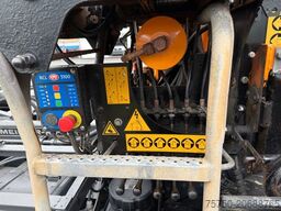 MERCEDES-BENZ Actros 2632 6x4/2 Meiller  + HMF Kran