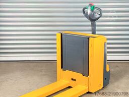 Jungheinrich EJE C20 - Service Neu - Batterie 95% - 3.059Std.