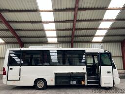 MERCEDES-BENZ Medio 4.2 D 130 kw 26 Sitze Dachklima Ahk Euro 3