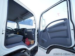 Isuzu NPR 85