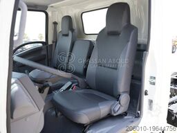 Isuzu NPR 85K