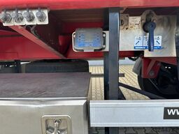 Broshuis 750cm extendable flatbed trailer / SAF + drumbr...