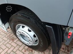 DAF CF 320 FA Bak + Dhollandia 2000kg klep + rolstops